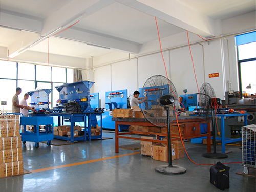 煤礦鉆機晴雨表:液壓架柱式鉆機 煤礦鉆機晴雨表:液壓架柱式鉆機