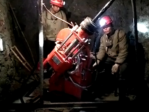 氣動架柱式鉆機廠家 氣動架柱式鉆機廠家