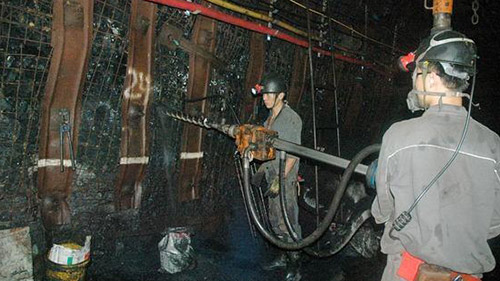 液壓探水鉆機合作甕安煤礦 走近你的內芯深度 液壓探水鉆機合作甕安煤礦 走近你的內芯深度